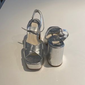 DOLCE VITA WESSI PLATFORM SILVER